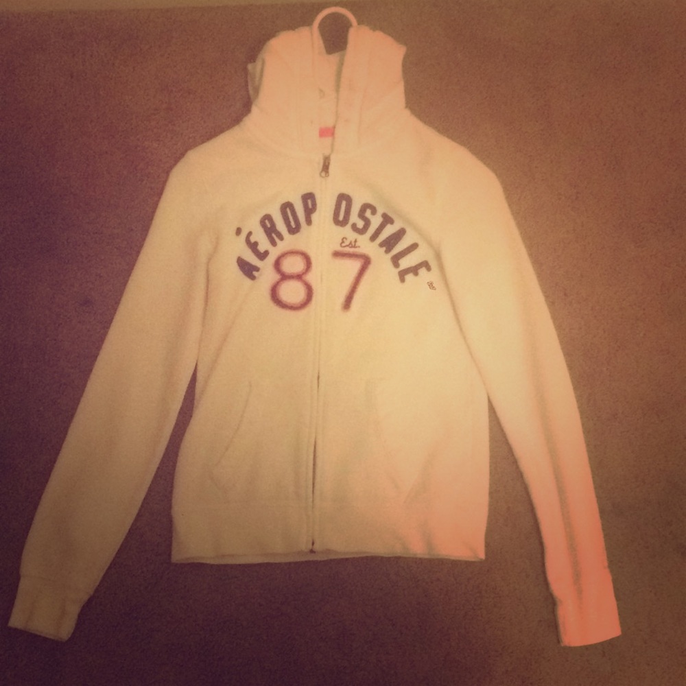 White zip up sweater